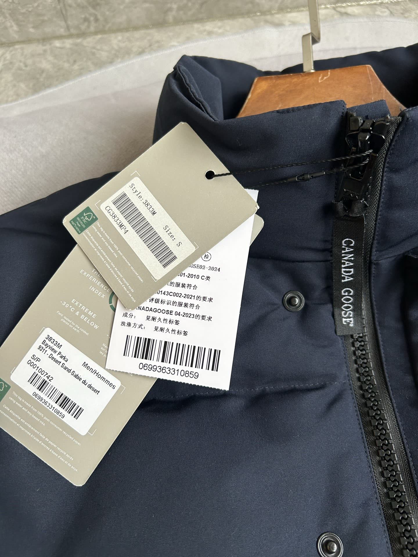 Canada Goose Bayview Parka-3833M Canada Goose Bayview Parka-3833M